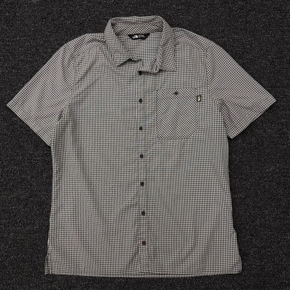 The North Face Mens Large Short Sleeve Button Down‎ Gingham Shirt Black White L